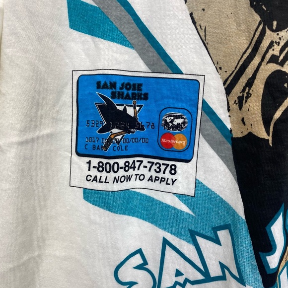 Vintage MBNA America NHL San Jose Sharks 1995 Hockey Player Graphic T-Shirt - Picture 3 of 6